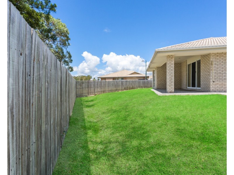 14 Bangalow Street, Morayfield QLD 4506