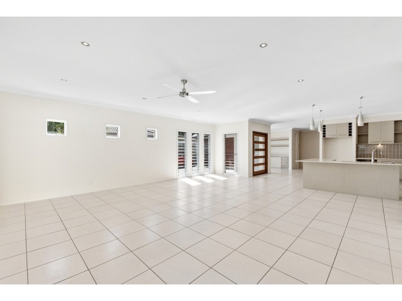 45 Whittome Esplanade, Murrumba Downs QLD 4503