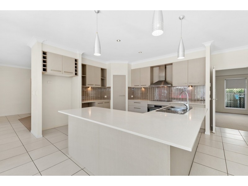 45 Whittome Esplanade, Murrumba Downs QLD 4503