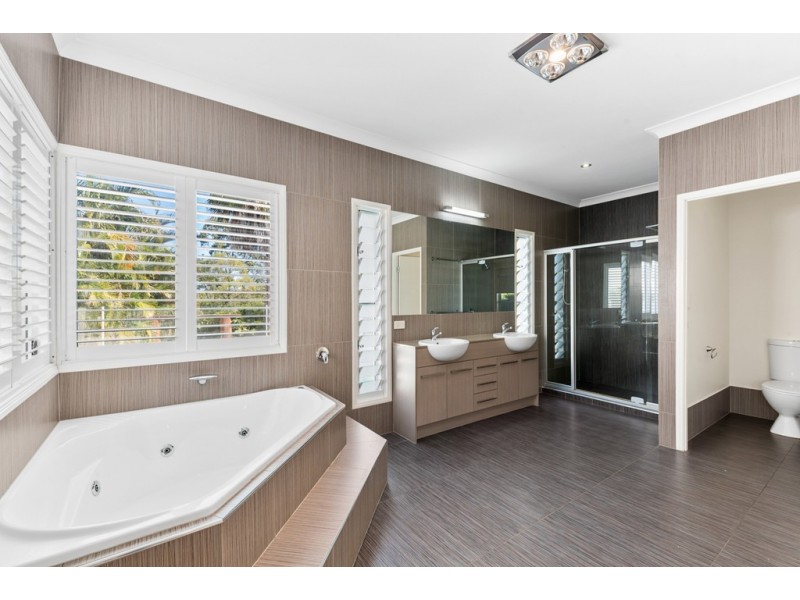 45 Whittome Esplanade, Murrumba Downs QLD 4503