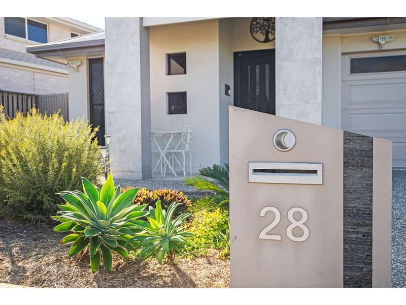 28 Essencia Avenue, Dakabin QLD 4503