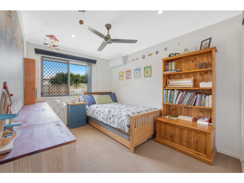 9 Troon Street, North Lakes QLD 4509