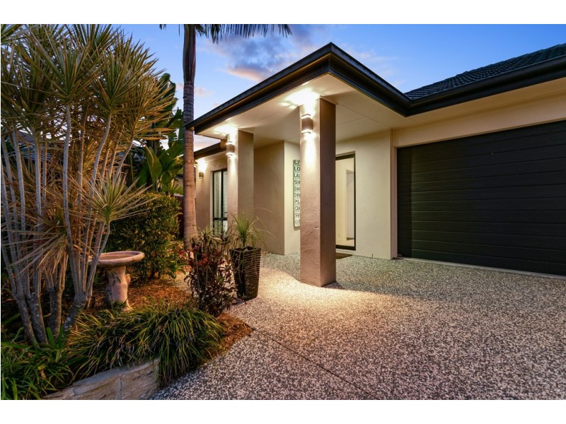 45 Dickson Crescent, North Lakes QLD 4509
