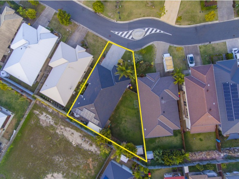 45 Dickson Crescent, North Lakes QLD 4509