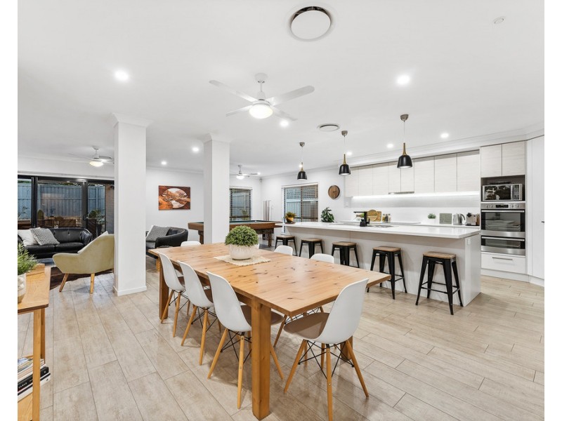 21 Kennedy Court, North Lakes QLD 4509