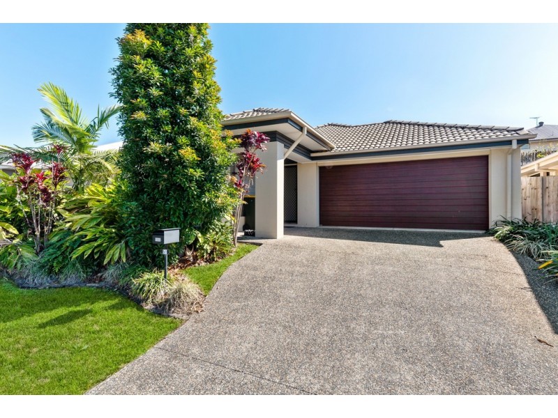 51 Dickson Crescent, North Lakes QLD 4509