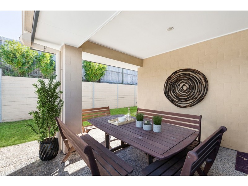 51 Dickson Crescent, North Lakes QLD 4509