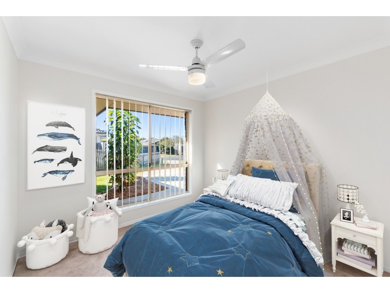 9 Otter Court, Rothwell QLD 4022