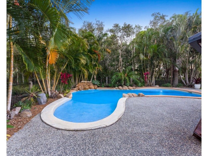 18 Sandpiper Avenue, North Lakes QLD 4509