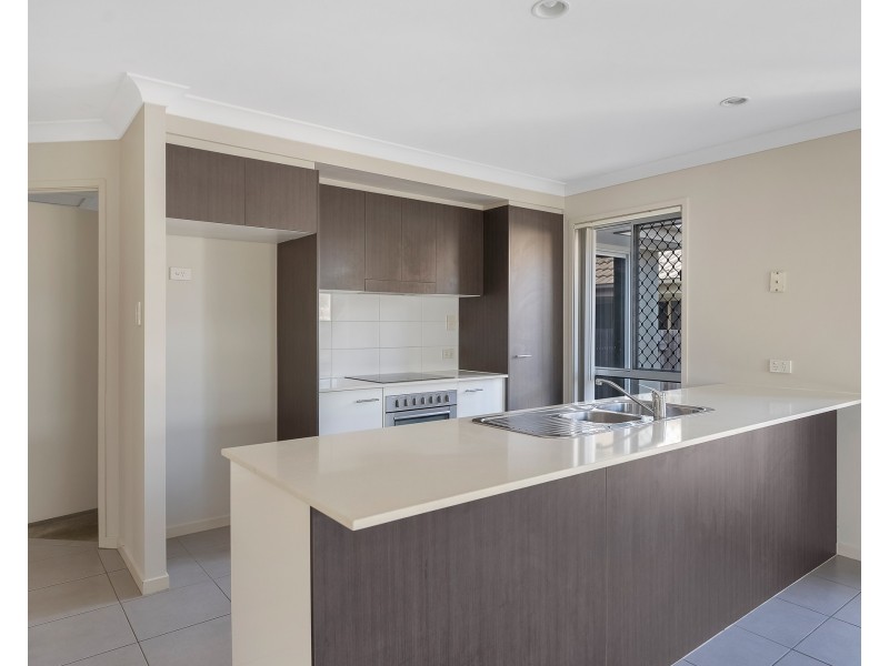 86 Daintree Circuit, North Lakes QLD 4509