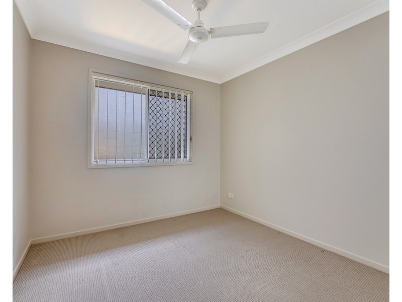 86 Daintree Circuit, North Lakes QLD 4509