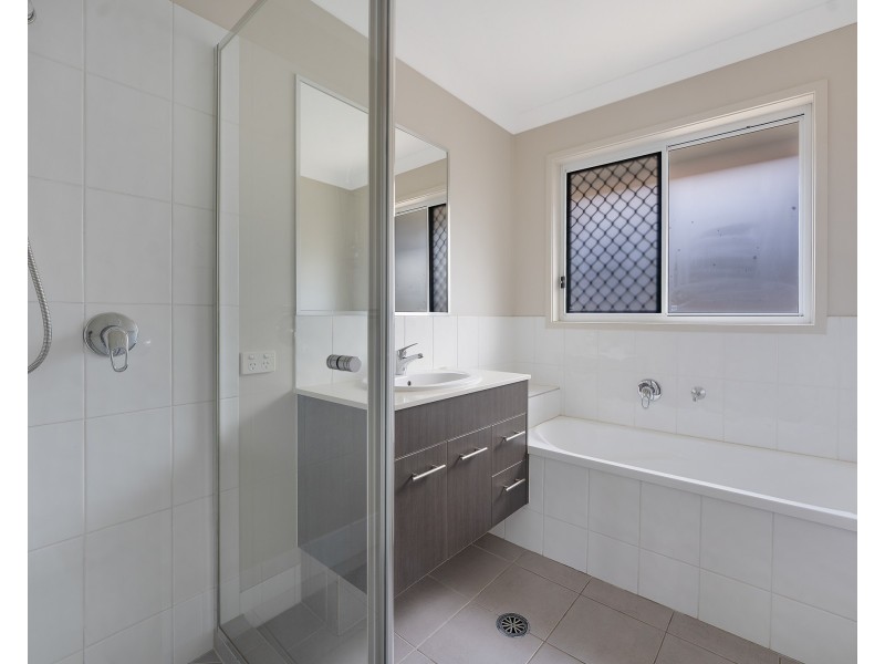 86 Daintree Circuit, North Lakes QLD 4509