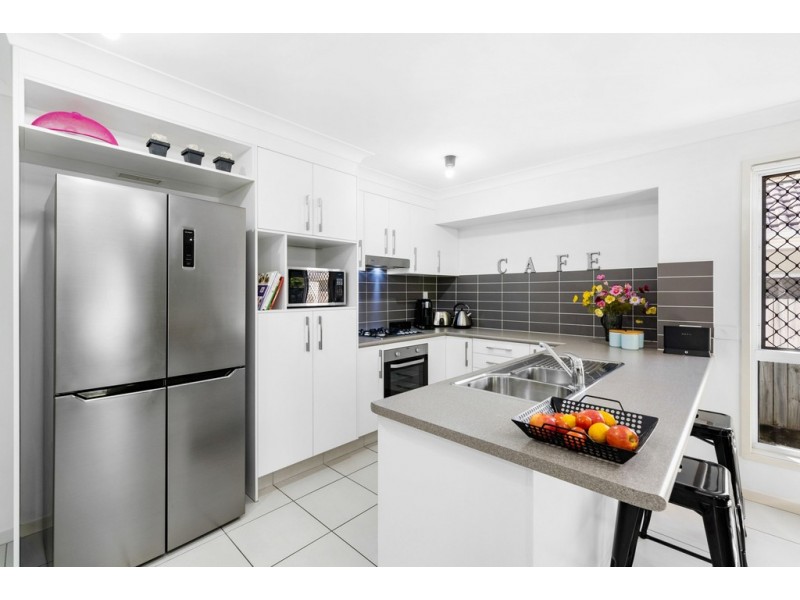 26 Shimao Crescent, North Lakes QLD 4509