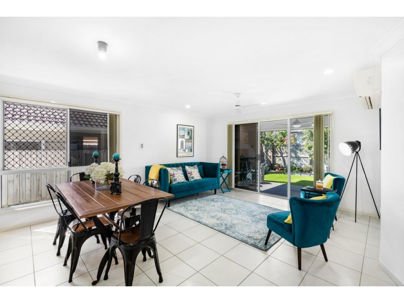 26 Shimao Crescent, North Lakes QLD 4509