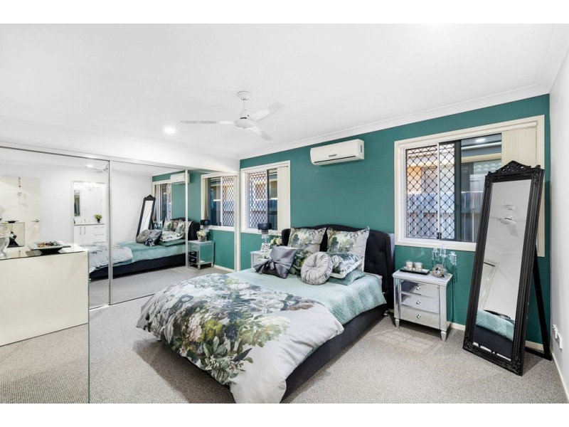 26 Shimao Crescent, North Lakes QLD 4509