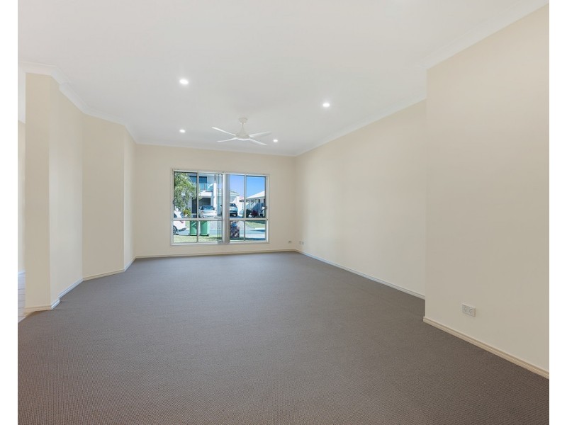 18 Quoll Circuit, North Lakes QLD 4509