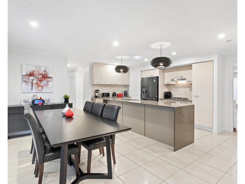 2 Amaranthine Street, Mango Hill QLD 4509