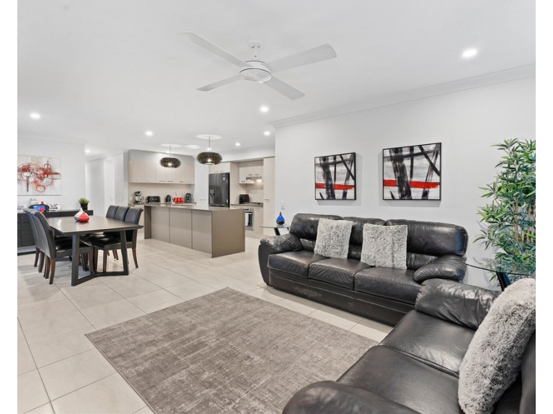 2 Amaranthine Street, Mango Hill QLD 4509