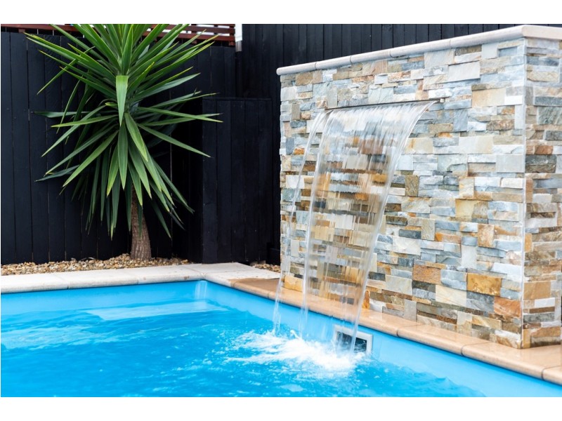 8 Hinton Crescent, Mango Hill QLD 4509