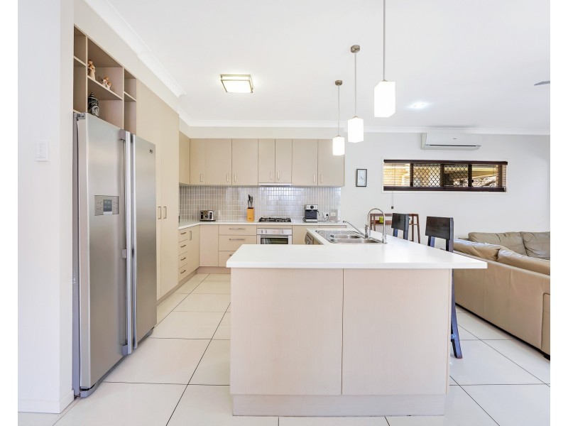 27 Morgan Street, North Lakes QLD 4509