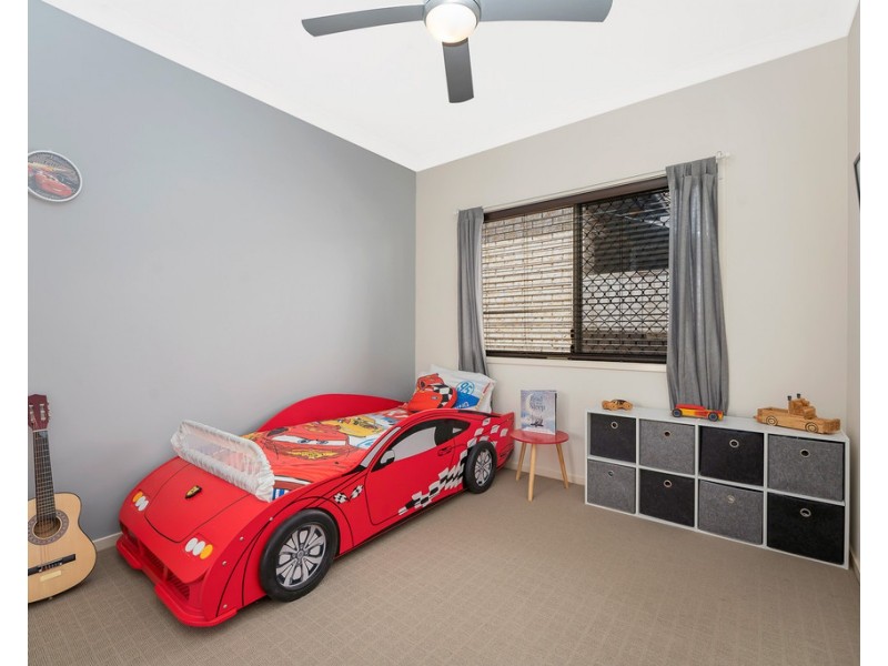 27 Morgan Street, North Lakes QLD 4509