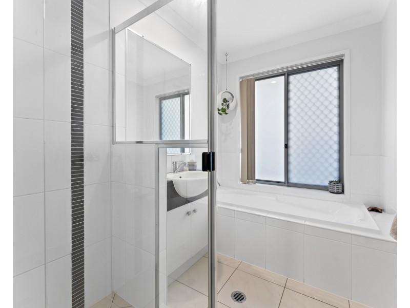 5 Argus Place, Kallangur QLD 4503