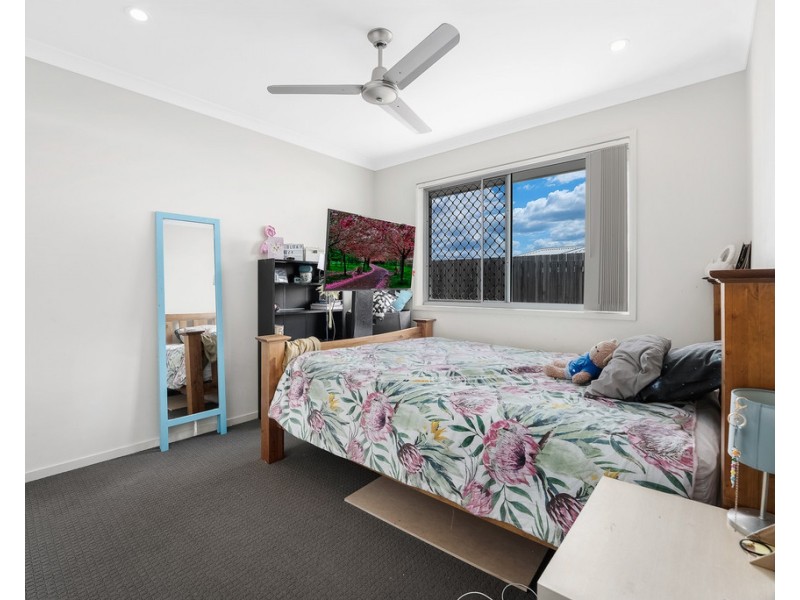 18 Tourmaline Circuit, Mango Hill QLD 4509