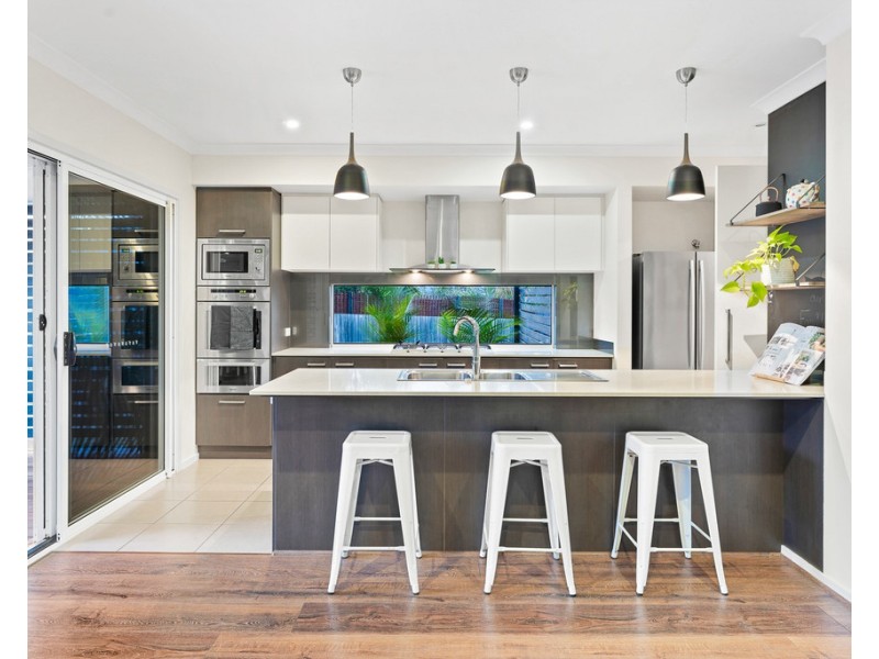 22 Kingdom Circuit, North Lakes QLD 4509