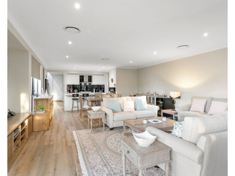 27 Durham Street, Mango Hill QLD 4509