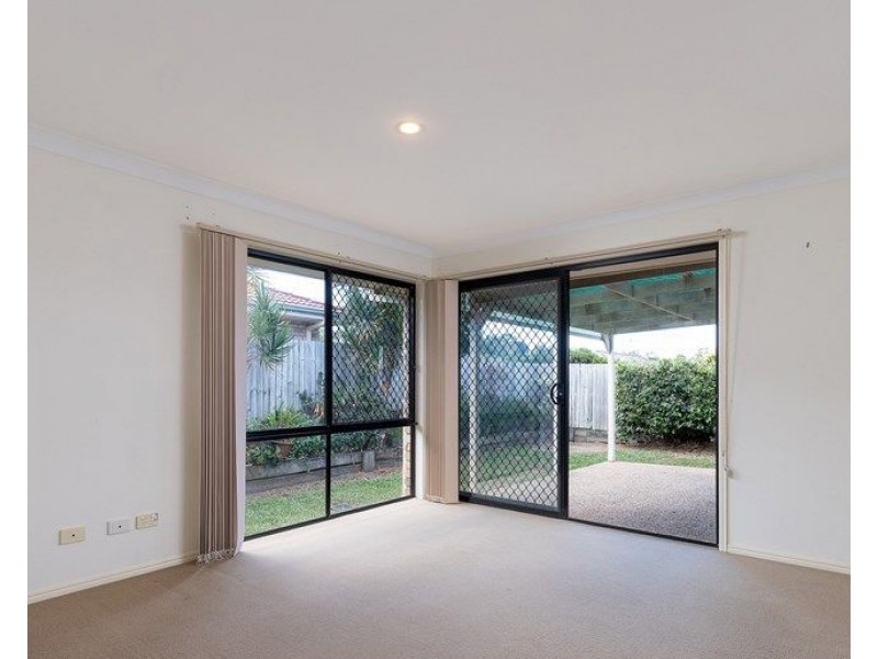 7 Mowbray Court, Kallangur QLD 4503