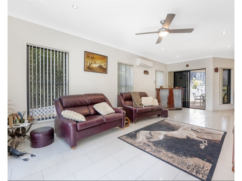 1/22 Satinay Parade, North Lakes QLD 4509