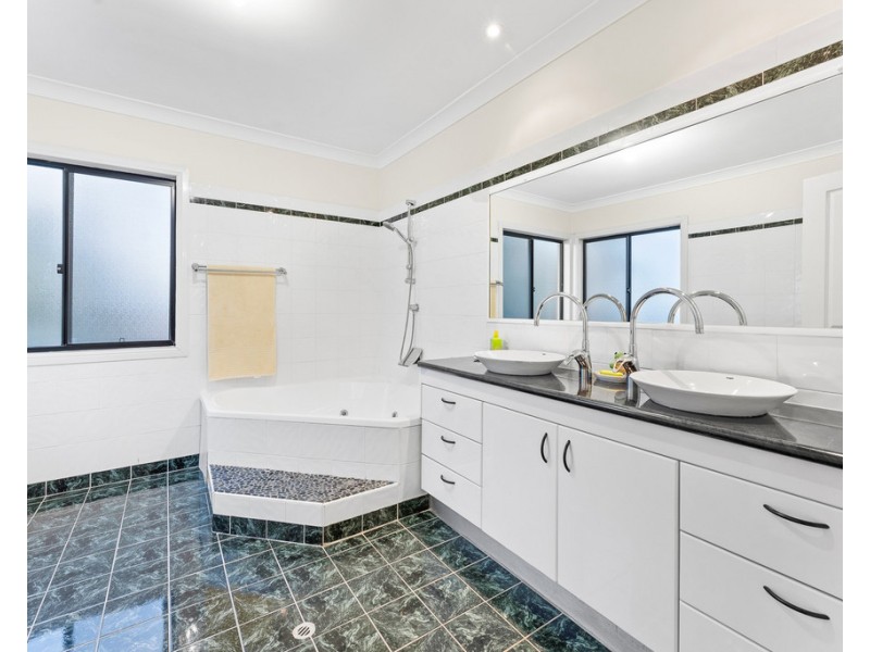 101 Phillip Parade, Deception Bay QLD 4508