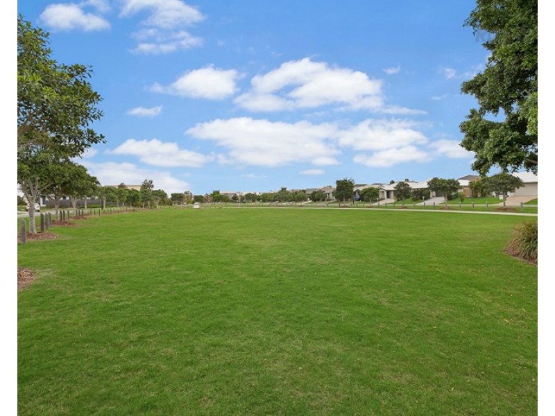 6 Kingston Court, North Lakes QLD 4509