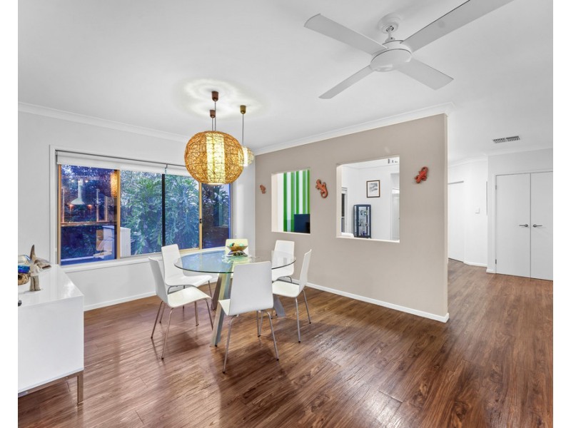 24 Nicklaus Parade, North Lakes QLD 4509