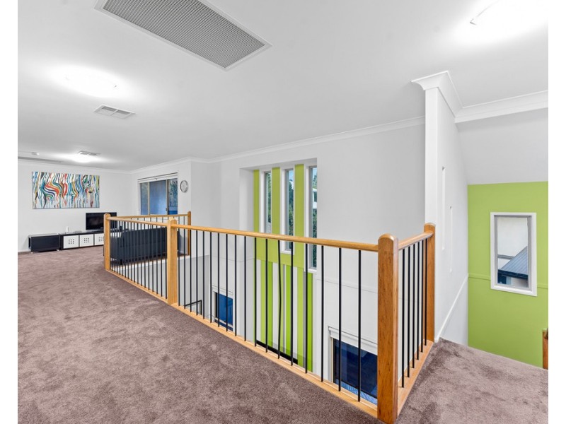 24 Nicklaus Parade, North Lakes QLD 4509