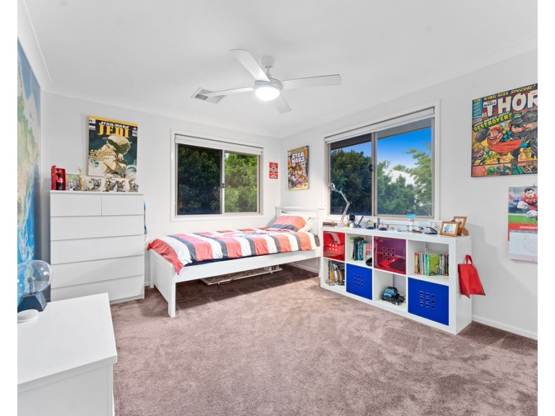 24 Nicklaus Parade, North Lakes QLD 4509