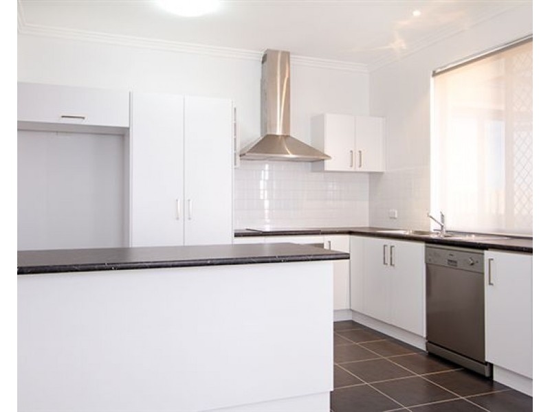 11 Tamar Circuit, North Lakes QLD 4509