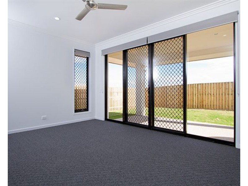 11 Tamar Circuit, North Lakes QLD 4509