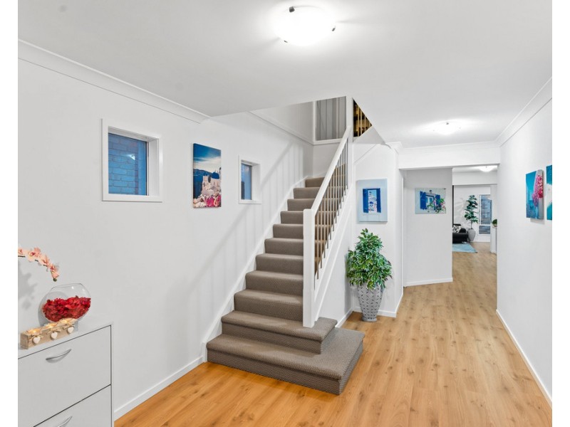 2 Walowa Street, North Lakes QLD 4509