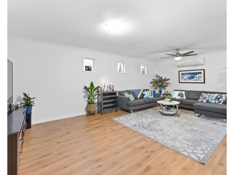 2 Walowa Street, North Lakes QLD 4509