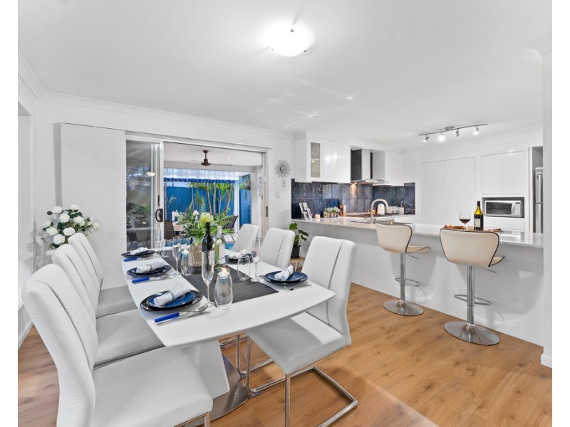 2 Walowa Street, North Lakes QLD 4509