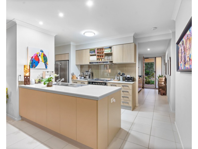 50 Nullarbor Circuit, North Lakes QLD 4509