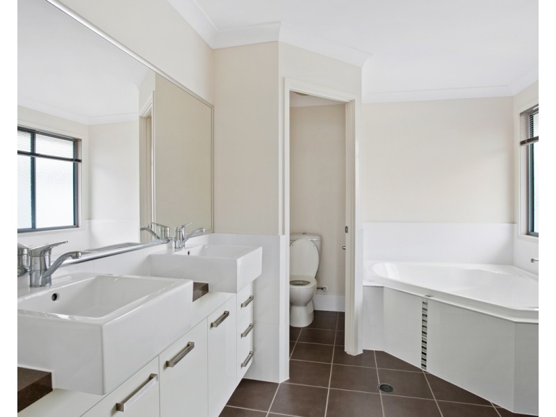 20 Bonnet Parade, Mango Hill QLD 4509