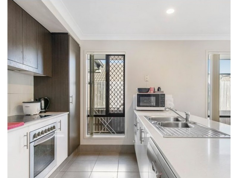 15 Palmer Street, North Lakes QLD 4509