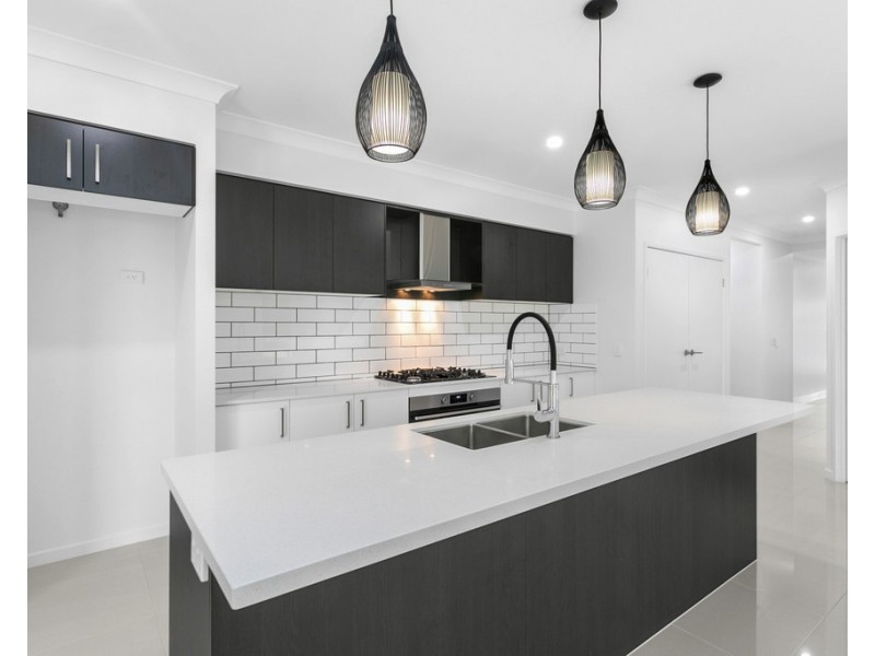 166 Campbell Drive, Mango Hill QLD 4509