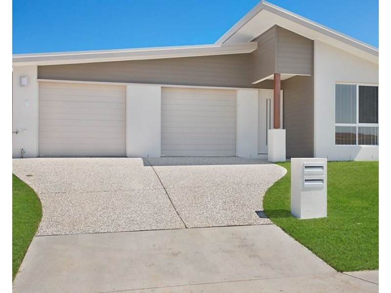 2/64 Benham Avenue, Kallangur QLD 4503