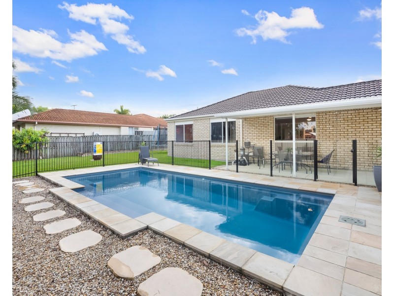8 Ridge View Drive, Narangba QLD 4504