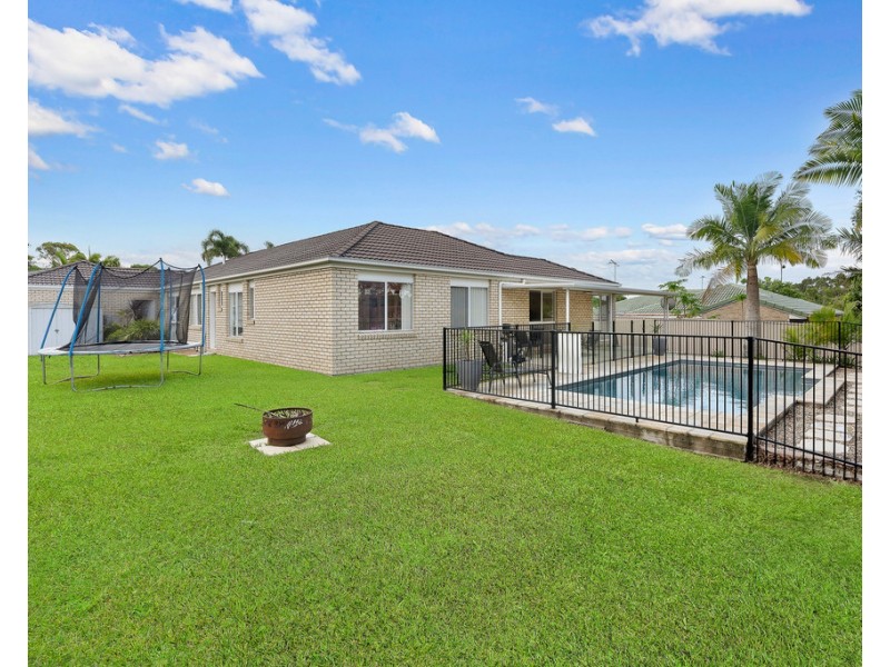 8 Ridge View Drive, Narangba QLD 4504