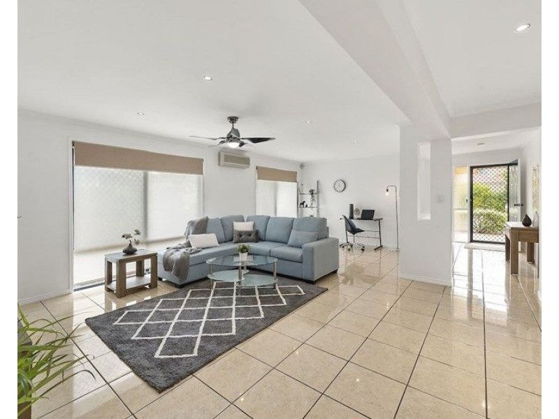 6 Canundra Street, North Lakes QLD 4509