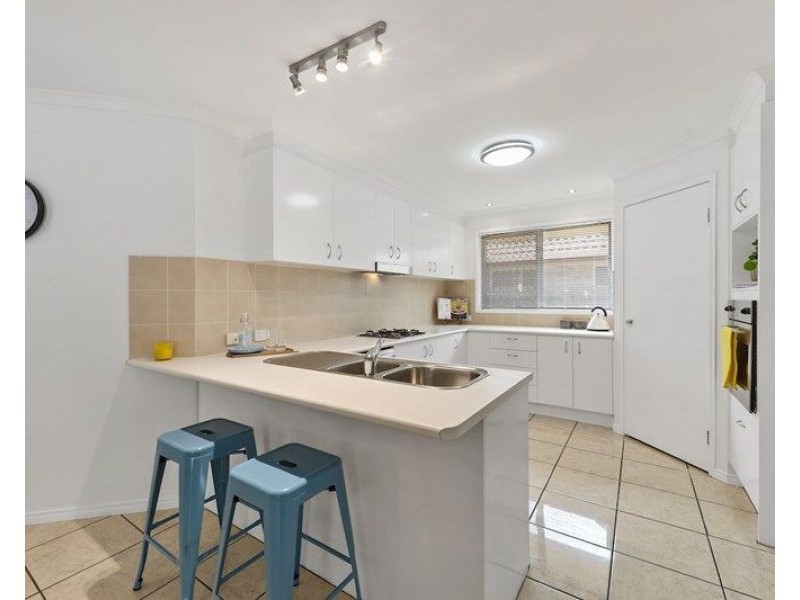 6 Canundra Street, North Lakes QLD 4509